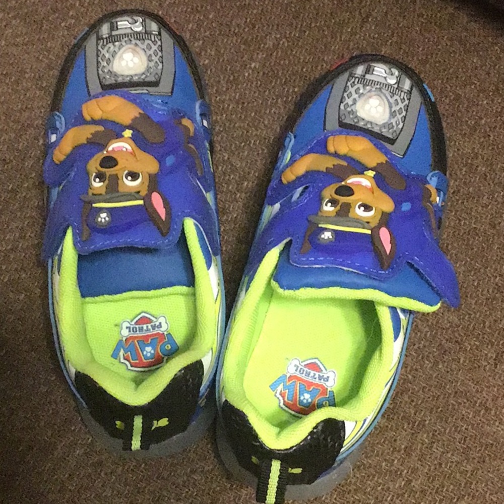 Boys light up shoes. Paw patrol